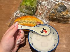 -RUXU入续糖水铺与包(卓悦中心店)