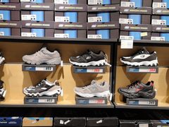 -华联商厦(火车站店)