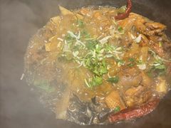 -万里闯关东铁锅炖菜馆(高新旗舰店)