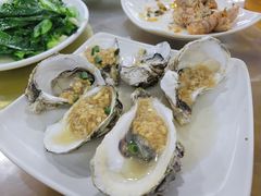 蒜蓉蒸生蚝-明记海鲜大排档(巽寮湾店)