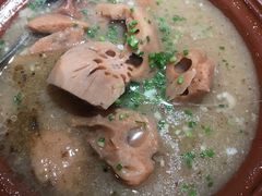 -董厨煨汤馆(车站路店)