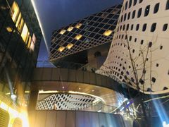-宝龙城(杭州滨江店)