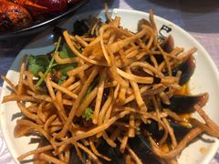 馓子拌皮蛋-巴厘龙虾·榜首油焖大虾(旗舰店·万松园)