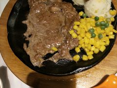 -豪客来牛排(中央花苑店)