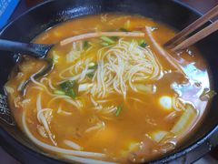 -渝和喵叔米线(南坪万达店)