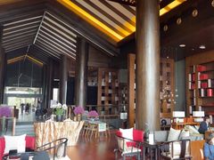 -时光吧·大堂吧·丽江和府洲际度假酒店