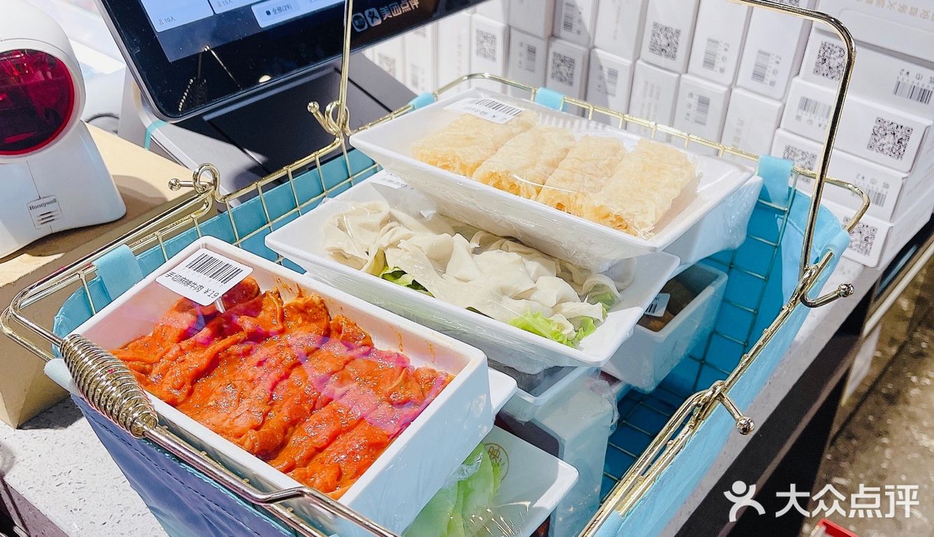 探店映火锅👉一口气吃到满足的体验！