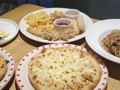 -菲滋意式餐厅(海宁银泰城店)