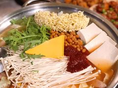 -富乐满韩国正宗炸鸡韩国料理(虹泉路店)