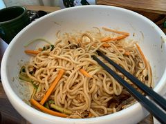 鸡丝凉米线-云海肴云南菜(浦江欢乐颂店)