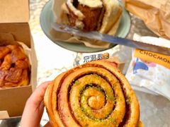 小豆蔻肉桂卷-CHOCMONS巧克怪兽(屏风街店)