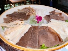 川味毛肚七绝-哥老官重庆美蛙鱼头(五角场合生汇店)