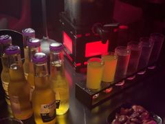 -赤红音乐现场(浦东金桥路店)
