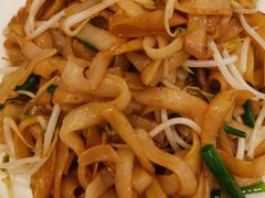 干炒牛河-玲又珑美食(盘福路店)