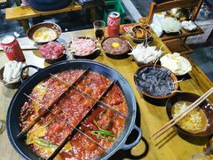 -正南齊北重庆老火锅(光华村直营店)