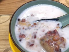 香滑么么喳喳-党公糖水铺(鹭江店)