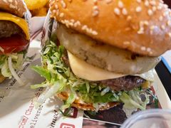 -The Habit Burger Grill 哈比特汉堡(复兴soho店)