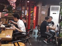 大堂-管氏翅吧(中关村店)