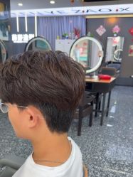 -藤野造型烫染接发