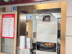 -周记牛肉面(东湖路店)