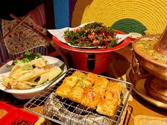 -雀舞云南菜(天津天河城购物中心店)