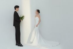 -喜爱高定婚纱摄影