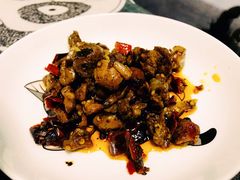 -鑫记婆婆兔·成都特产·兔头手撕兔(太古里店)