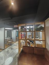 -Z.X HAIR SALON张新美业