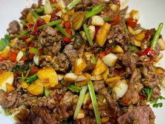 小炒黄牛肉-老长沙湘菜馆(凤凰路店)