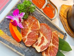 -青瓦炭韩潮烤肉(群光店)