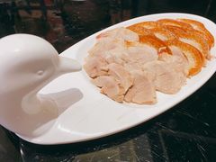 精品烤鸭-皇城根·烤鸭·鱼头·家常菜(欧亚大观乐活城店)