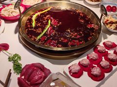 -二荆条·城市森林火锅旗舰店