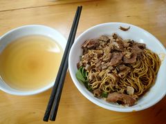 -崇州余荞面(落虹桥店)