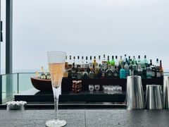 -瑰丽酒店·海吧·天际下午茶·现场DJ·天台酒吧