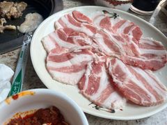 -韩风烤牛肉冷面店