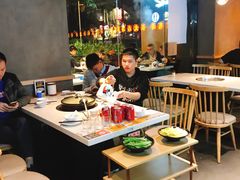 大堂-顺德公广东猪肚鸡·煲仔饭(白石洲店)