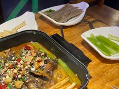 -小小河边鱼(天润城店)