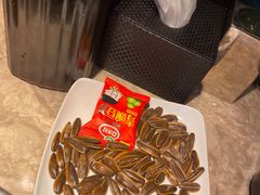 -沪小胖小龙虾(淮海中路旗舰店)