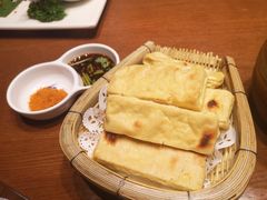 石屏烧豆腐-老滇山寨•云南特色菜•地方菜•民族风情歌舞表演(金碧店)