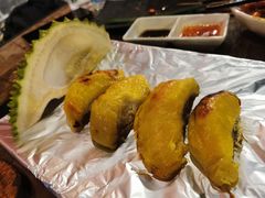 绝味烤榴莲-辉记炭烧海鲜大排档·老字号(福田店)