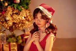 -onlygirl摄影美学馆高端定制(江滩店)