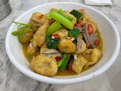 油豆腐炒剔骨肉-红色湘菜馆(春风店)