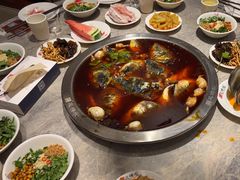-忘情水鱼头·鲜鱼火锅(滨江中路店)