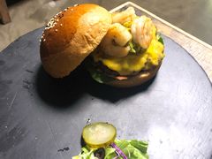 -HIGH FIVE哈福手工汉堡(桂林路店)