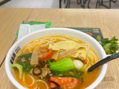 -蒙自源米线大王(宝安尖岗山店)