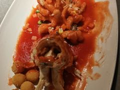 特色松鼠鱼（苏州招牌菜）-姑苏家宴·苏帮菜·松鼠桂鱼(苏州总店)