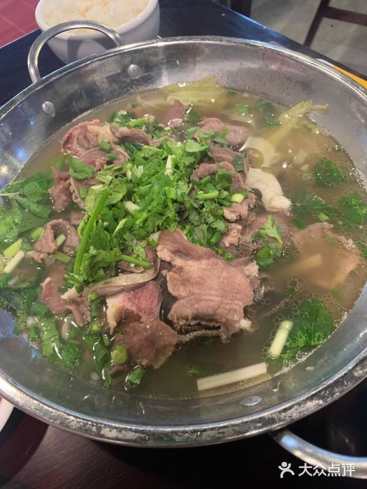 冯四孃跷脚牛肉·非物质文化遗产店翘脚牛肉汤小锅图片