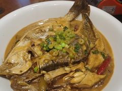 家焖杂拌鱼-日月昇海鲜码头(开发区五彩城店)