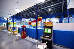 -哆啦爱梦儿童乐园(住邦城市广场店)