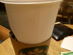 -星巴克(洛阳中州路王府井店)